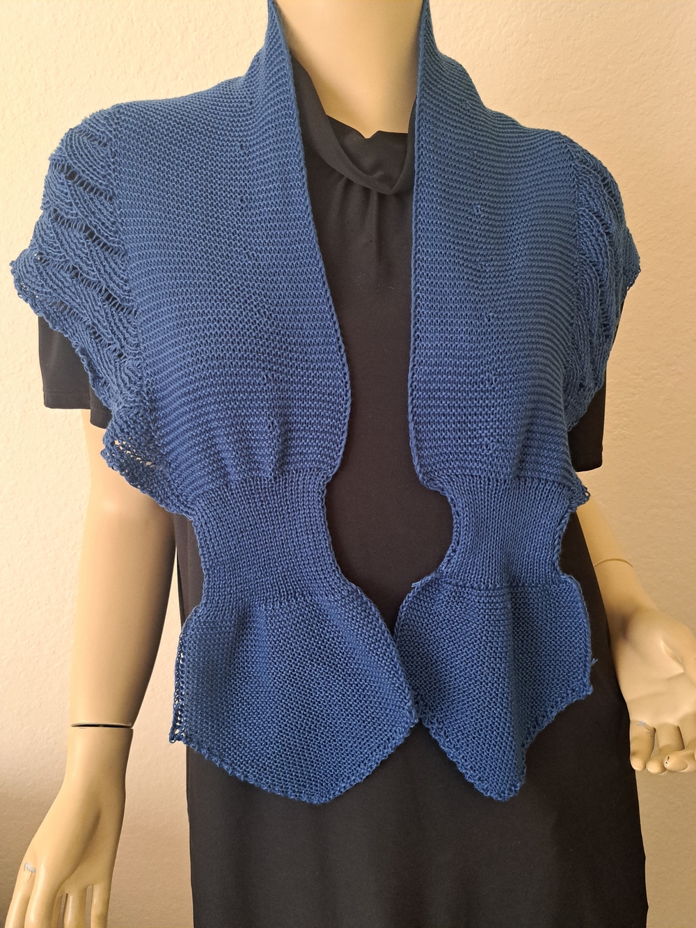 Source Unknown Blue Knit Short-Sleeve Open Front Shrug